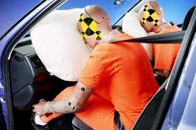 cinto de segurança airbag crash test