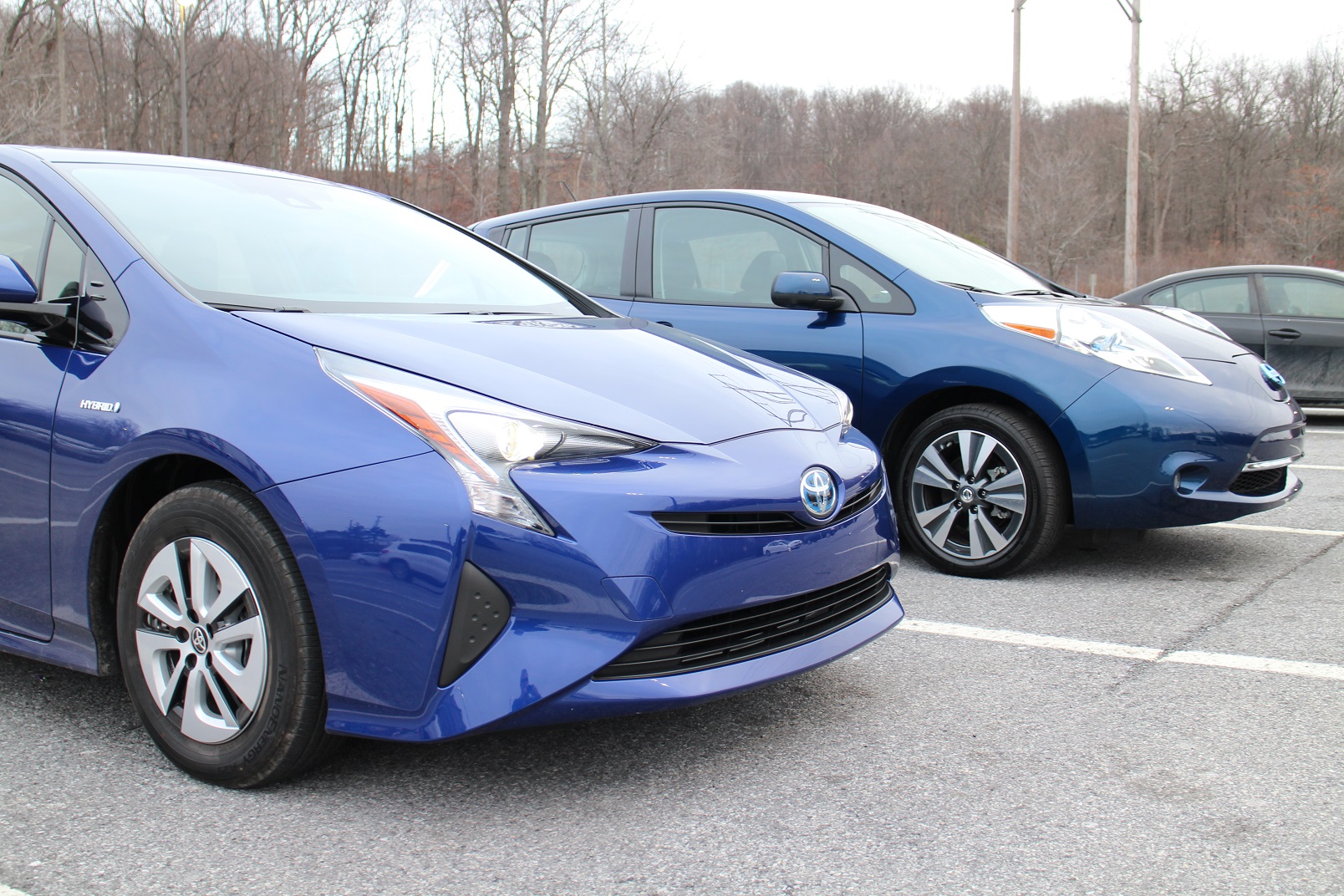 carros híbridos e elétricos