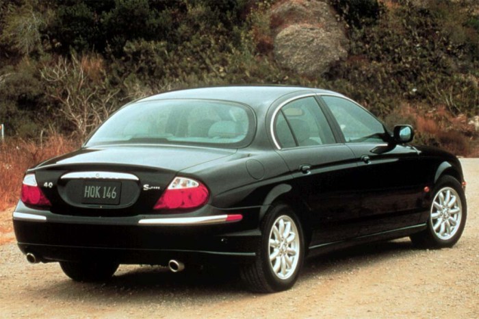 2001 jaguar s-type carros de luxo acessíveis até R$ 50 mil