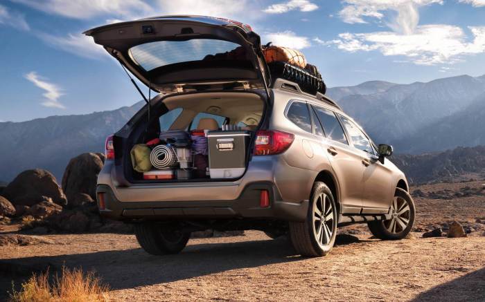 compra de carros entusiasta gearhead subaru outback traseira