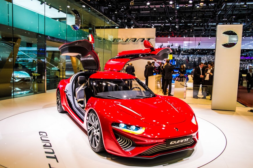 programas gearheads exposição de carros