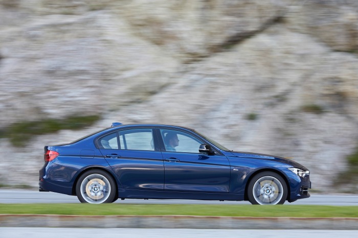fotos de BMW Série 3 alta