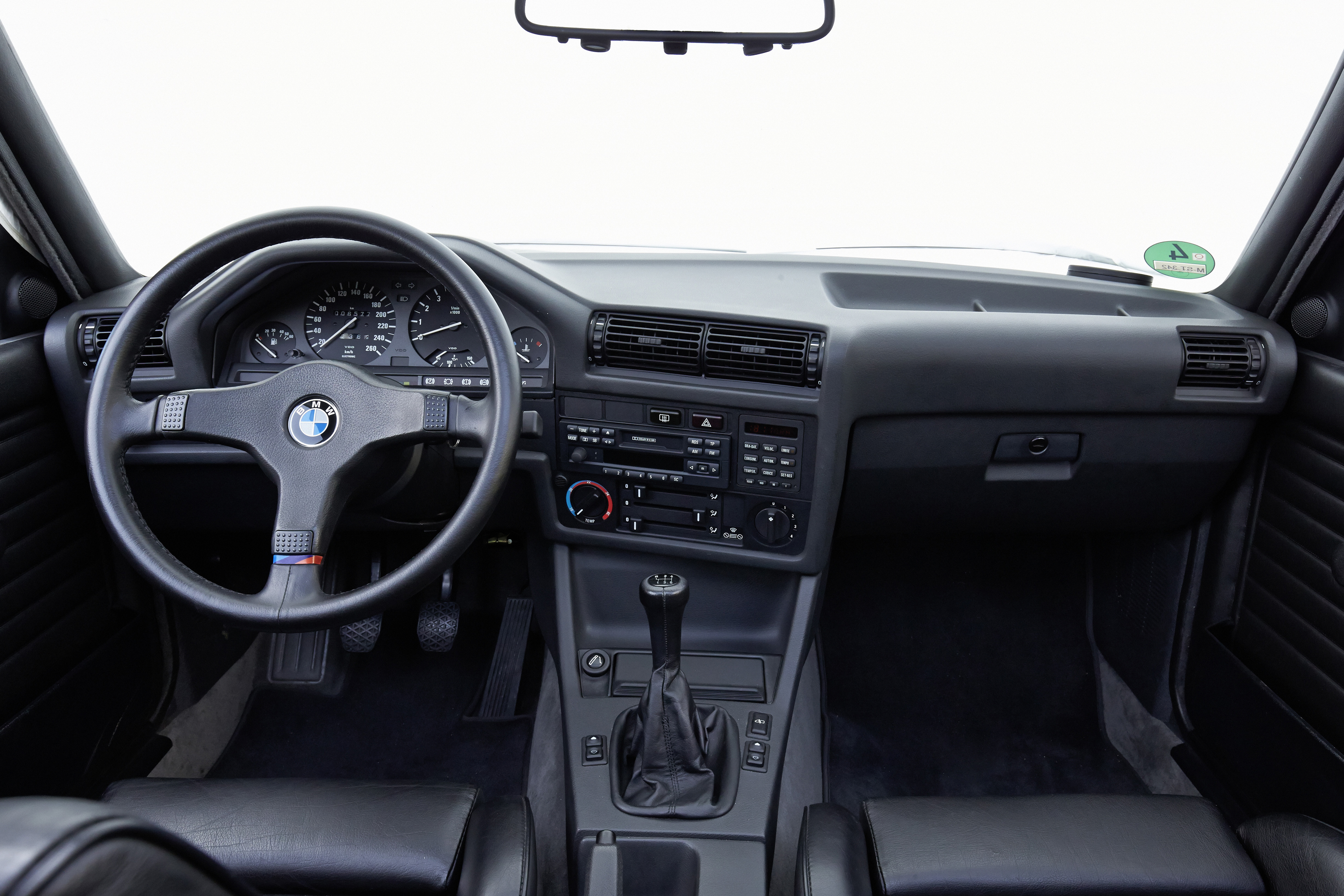 BMM Série 3 E30 interior