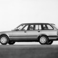 P90199946_highRes_bmw-325ix-touring-e3