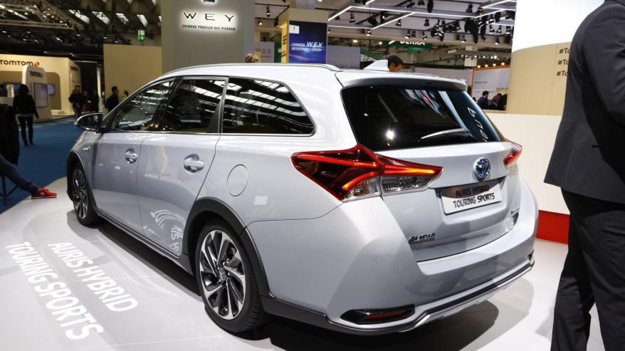 perua toyota fielder 2019