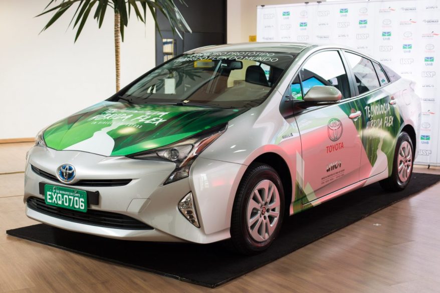 Toyota Prius Flex Híbrido